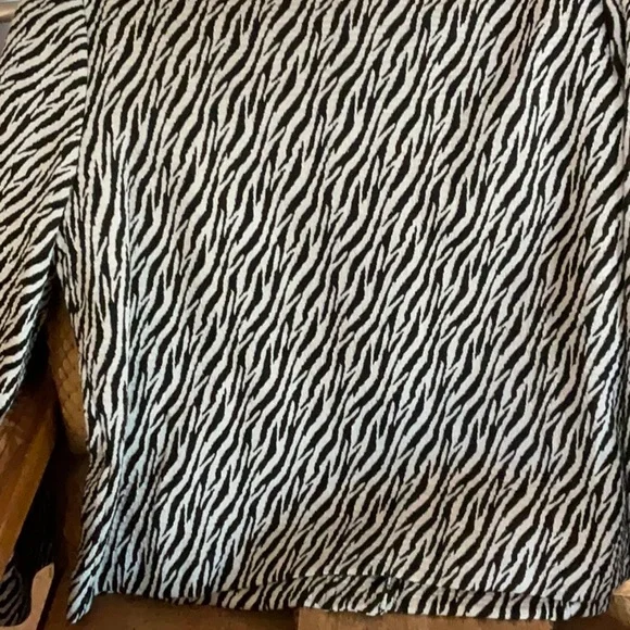 Charter Club Petites Zebra Stripes Black & White Blazer Jacket Size P XL - Picture 9 of 14